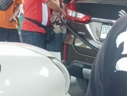 Ada apa SPBU KALAMPA mendahulukan cergen Tanpa antri, pengendara resah.??