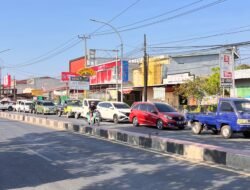 Antrian Panjang ke SPBU Jendral Sudirman Mulai Dikeluhkan Pelaku Usaha